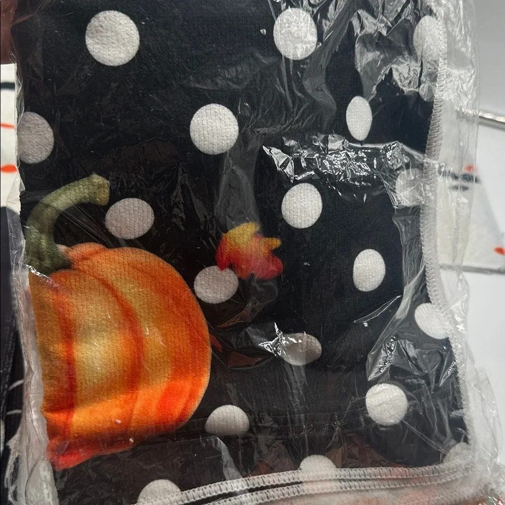 Halloween Fall Set of 8 Ghost and Pumpkin Themed Dish or Hand Towels NWT